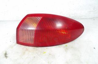 ALFA ROMEO 147 1 generation (2000-2010) Фонарь задний правый 46556347 32781055