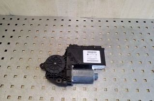 VOLKSWAGEN Touareg 1 generation (2002-2010) Маторчик стеклоподъемника передней правой двери 3D1959792E,0130821765,7L0959702G 26062644