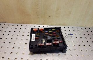 VOLKSWAGEN Passat CC 1 generation (2008-2017) Блок предохранителей 3C0937125,63592777 26095953