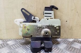 VOLVO V70 2 generation (2000-2008) Aizmugurējā bagāžnieka slēdzene 26109563