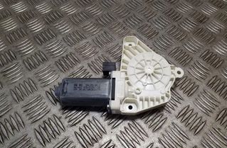 VOLKSWAGEN Passat Variant 1 generation (2010-2024) Маторчик стеклоподъемника передней правой двери 5Q4959802B,1036C22941100 26209067