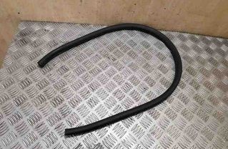 AUDI TT 8J (2006-2014) Gumijas motora nodalījumā 8J0823731B 26219369