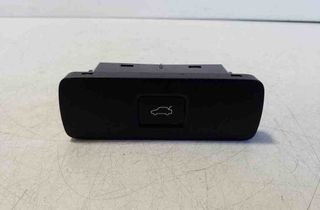 VOLVO XC60 2 generation (2017-2024) Кнопка открывания задней крышки 32350330 32178933