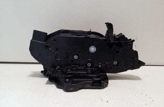 BMW 3 Series G20/G21/G28 (2018-2024) Aizmugurējā labā durvju slēdzene 7445054 32182836