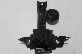 MITSUBISHI Grandis 1 generation (2003-2011) Bonnet Lock 31645508