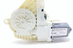 AUDI A4 B8/8K (2011-2016) Aizmugurējo kreiso durvju loga pacēlāja motorīts 8K0959811A 32043731