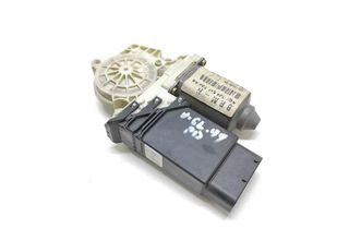 VOLKSWAGEN Golf 4 generation (1997-2006) Маторчик стеклоподъемника передней левой двери F005S00028 32996745