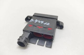 BMW 7 Series F01/F02 (2008-2015) Dzesēšanas ventilatora relejs 915341802 33033531