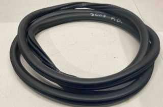 PEUGEOT 2008 2 generation (2019-2023) Резиновая прокладка передней правой двери 9811537480 30223425