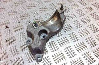 FORD Fiesta 6 generation (2008-2020) Кронштейн оси C1B73K305AB 22241883