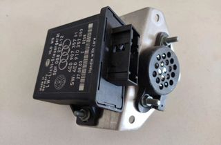 AUDI A8 D2/4D (1994-2002) Headlight Control Unit 4E0907357 31420233