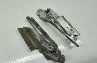 VOLKSWAGEN Golf 8 generation (2019-2023) Front Right Bonnet Hinge 1K0823302C 31999706