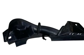 AUDI A6 C7/4G (2010-2020) Front Left Fender Holder 4G0805233 33097701