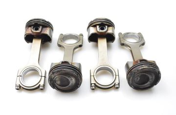 HYUNDAI i30 GD (2 generation) (2012-2017) Поршень 33012379