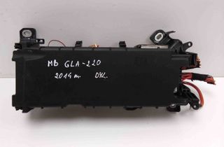 MERCEDES-BENZ GLA-Class X156 (2013-2020) Fuse box A2465400140 13912533