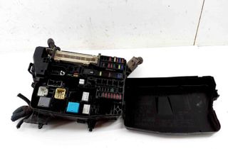 TOYOTA Auris 1 generation (2006-2012) Блок предохранителей 7379R0A1,82662-02280 22761198