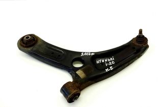 HYUNDAI i20 IB (2 generation) (2014-2020) Priekšējā kreisā apakšējā svira/ričags 31558429