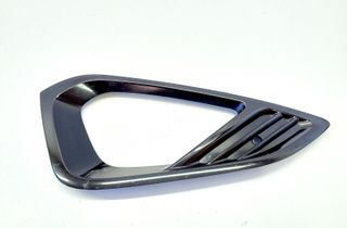 FORD Fiesta 7 generation (2017-2024) Правая решетка переднего бампера H1BB-15B216-A1 32824664