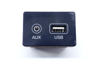 HYUNDAI Tucson 3 generation (2015-2021) Additional Music Player Connectors 96120-D3500 33065580