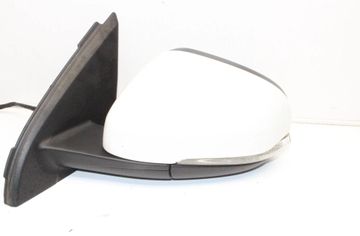 VOLVO V60 1 generation (2010-2020) Left Side Wing Mirror 7PIN 23349859
