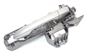 MERCEDES-BENZ A-Class W176 (2012-2018) Наружная ручка задней левой двери A2047602134 23419359