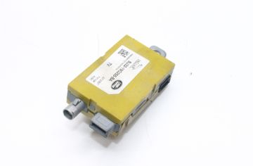 LAND ROVER Range Rover Sport 1 generation (2005-2013) Bootlid Antenna Amplifier BJ32-19G255-BA 32863075