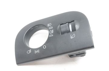 AUDI TT 8N (1998-2006) Фара переключателя фар 33013815