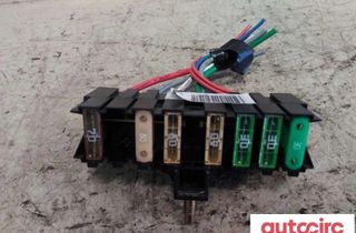 PEUGEOT 307 1 generation (2001-2008) Fuse Box 9636079380,6500z1 30846085