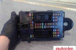 VOLVO V90 2 generation (2016-2024) Fuse Box 32209198,31682732 30852195