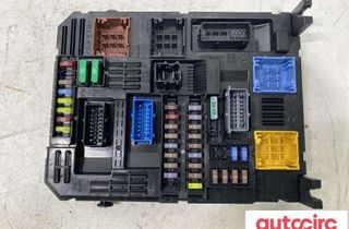 PEUGEOT Expert 3 generation (2017-2023) Drošinātāju kārba 9832880280,9832880280-00 32087031