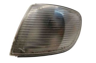 AUDI A6 C4/4A (1994-1997) Front left turn light 145841 31035563