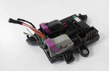 OPEL Insignia A (2008-2016) Блок предохранителей 13277321 10017981