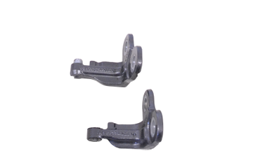 JAGUAR I-Pace 1 generation (2018-2023) Петля задней правой двери CPLA-228A66-AD,CPLA-228A64-AE 15388881