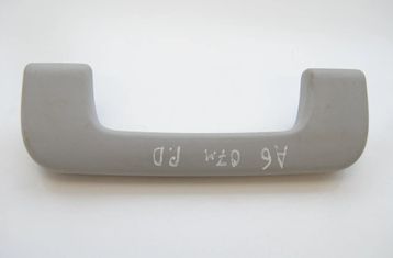 AUDI A6 C6/4F (2004-2011) Priekšējais labais jumta rokturis 8P0857607B 1748593