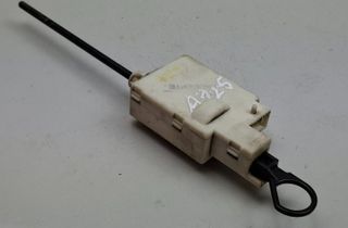 OPEL Vivaro A (2002-2006) Fuel Tank Cover Lock 8200032984,91166188 32785266