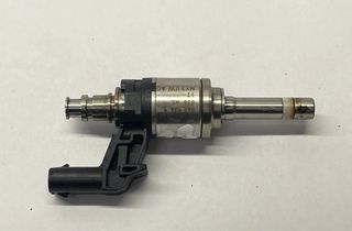 VOLKSWAGEN Jetta 7 generation (2018-2024) Degvielas sprausla 04E906036 29797681