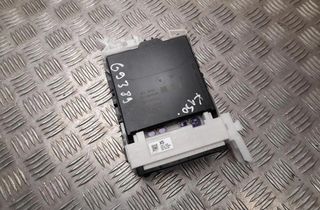 TOYOTA Yaris Cross 1 generation (2020-2023) Fuse box 8273052R90,892210DA80 32739305