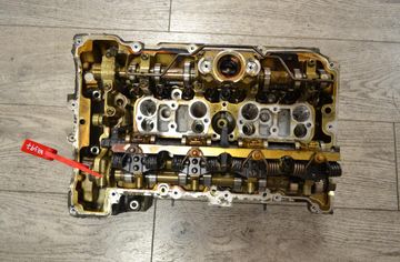 BMW 3 Series F30/F31 (2011-2020) Голова двигателя 762477603,7584313 33031604