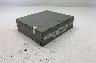 AUDI A4 B7/8E (2004-2008) Music Player With GPS 4G0035056 30588727