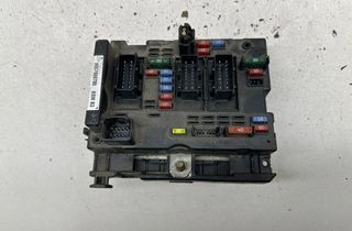 CITROËN C4 Picasso 2 generation (2013-2018) Блок предохранителей 9657608780 30594857