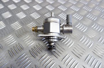 VOLKSWAGEN Passat CC 1 generation (2008-2017) Degvielas sūknis 06H127025N,0261520090 11415835