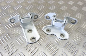 TOYOTA C-HR 1 generation (2016-2023) Left rear door hinge kit 68780-0H010,68760-0H010 29844309
