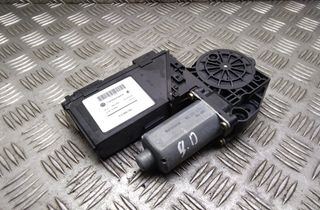 VOLKSWAGEN Touareg 1 generation (2002-2010) Маторчик стеклоподъемника задней правой двери 7l0959794,0130821764,7l0959704 17060524