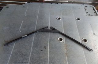 BMW 1 Series F20/F21 (2011-2020) Citas motora nodalījuma detaļas 7378711,737871101 30321429