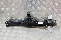 RENAULT Kadjar 1 generation (2015-2024) Priekšējo labo durvju logu pacēlājs 807208178R 13700016