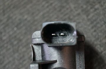 VOLKSWAGEN Passat Variant 1 generation (2010-2024) Solenoid Valve 1K0906627 1991021