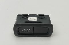 VOLVO XC60 2 generation (2017-2024) Кнопка открывания задней крышки 31674800 29053069