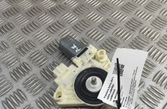 MERCEDES-BENZ C-Class W205/S205/C205 (2014-2023) Priekšējo kreiso durvju logu pacēlāja motorīts A2059060013 31556223