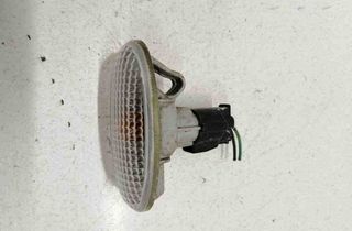 MAZDA 6 GG (2002-2007) Front Right Fender Turn Signal P2829 17070242