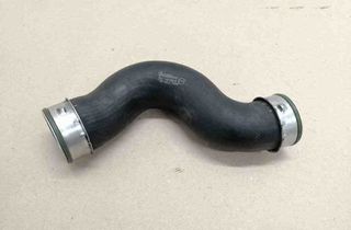 AUDI A3 8P (2003-2013) шланг радиатора интеркулера 1K0145832C 17084598